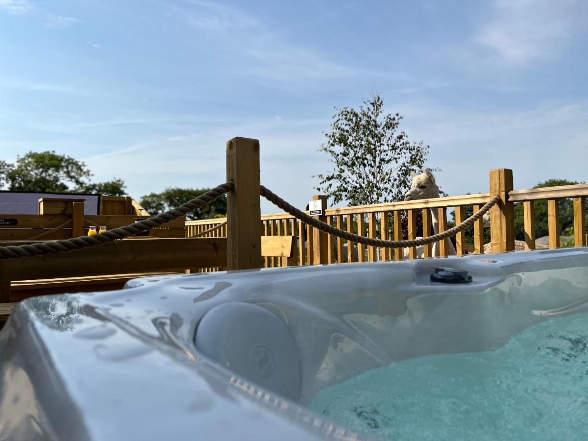 Jungle Book Safari Tent 텐비 외부 사진